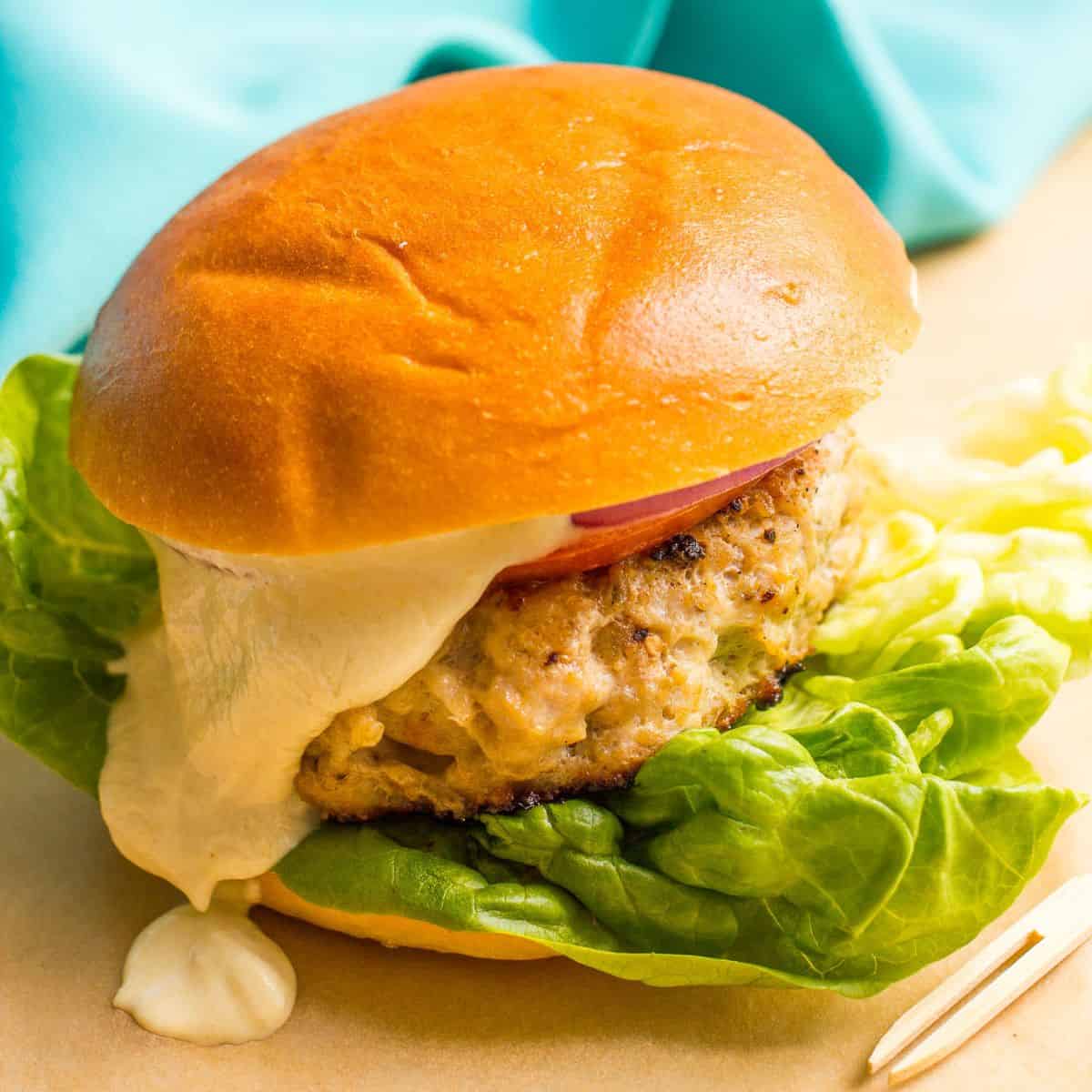 Classic Chicken Cheese Burger